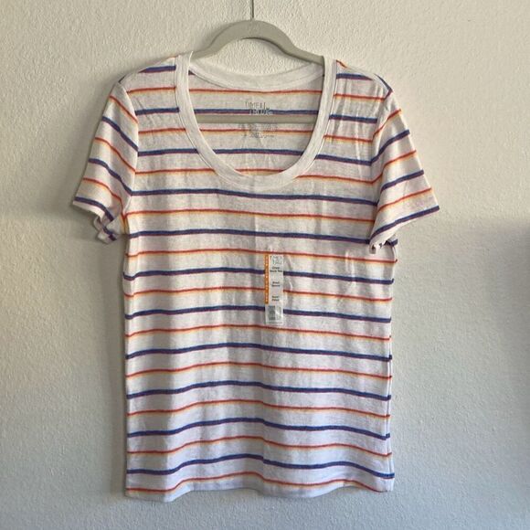 Time and Tru White Stripe Crew Neck T-shirt size Medium - Picture 1 of 4